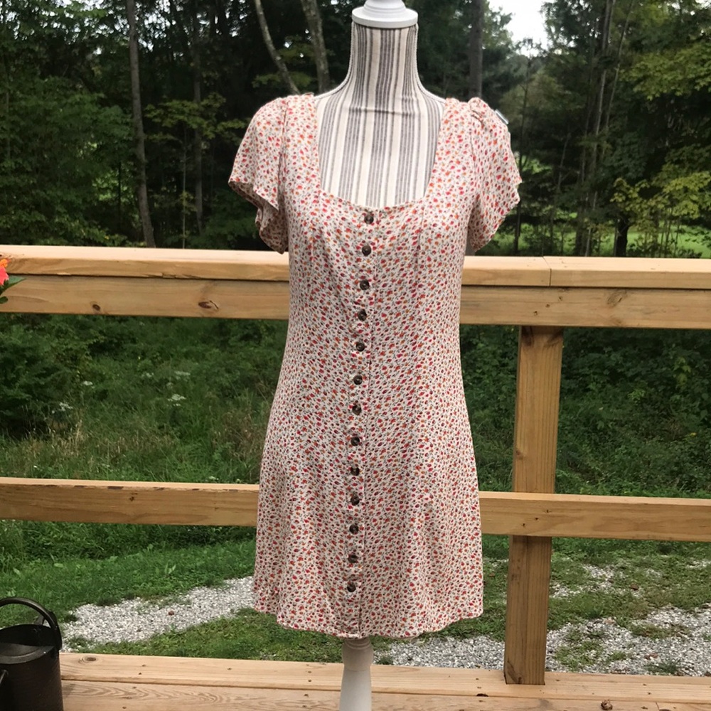 American Eagle floral dress - Picture 1 of 9
